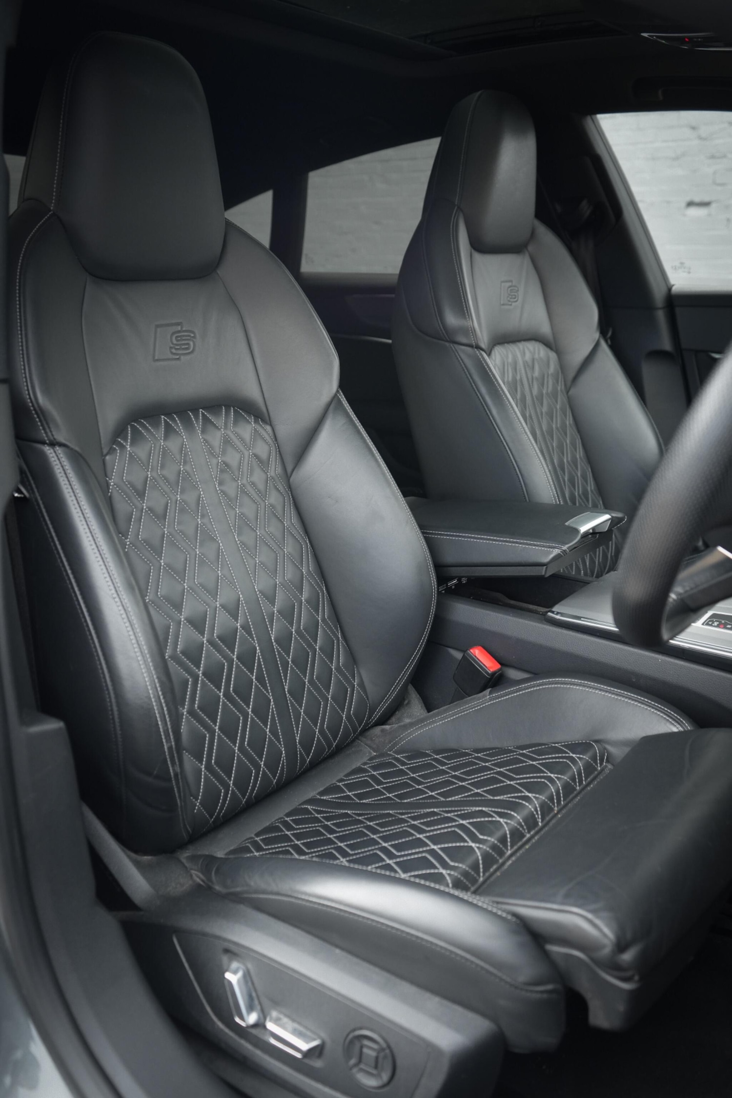 Used Audi S7 2020 for sale - 76072404: Photo 42