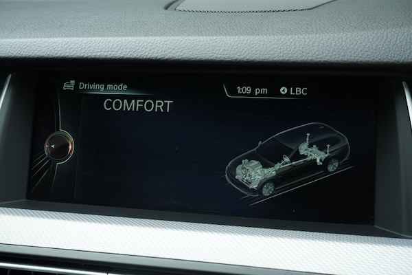 Used BMW 5 Series 2015 for sale - 76175479: Photo 58