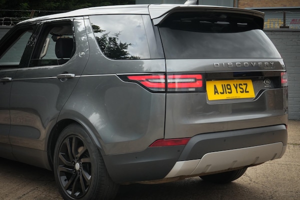 Used Land Rover Discovery 2019 for sale - 75350997: Photo 19