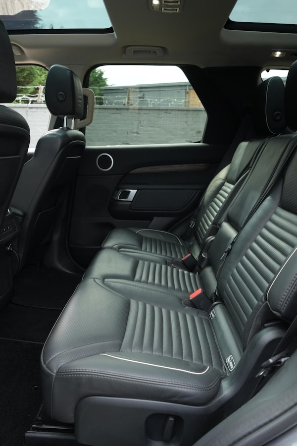 Used Land Rover Discovery 2019 for sale - 75350997: Photo 30