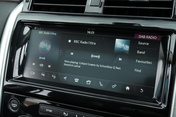 Used Land Rover Discovery 2019 for sale - 75350997: Photo 40