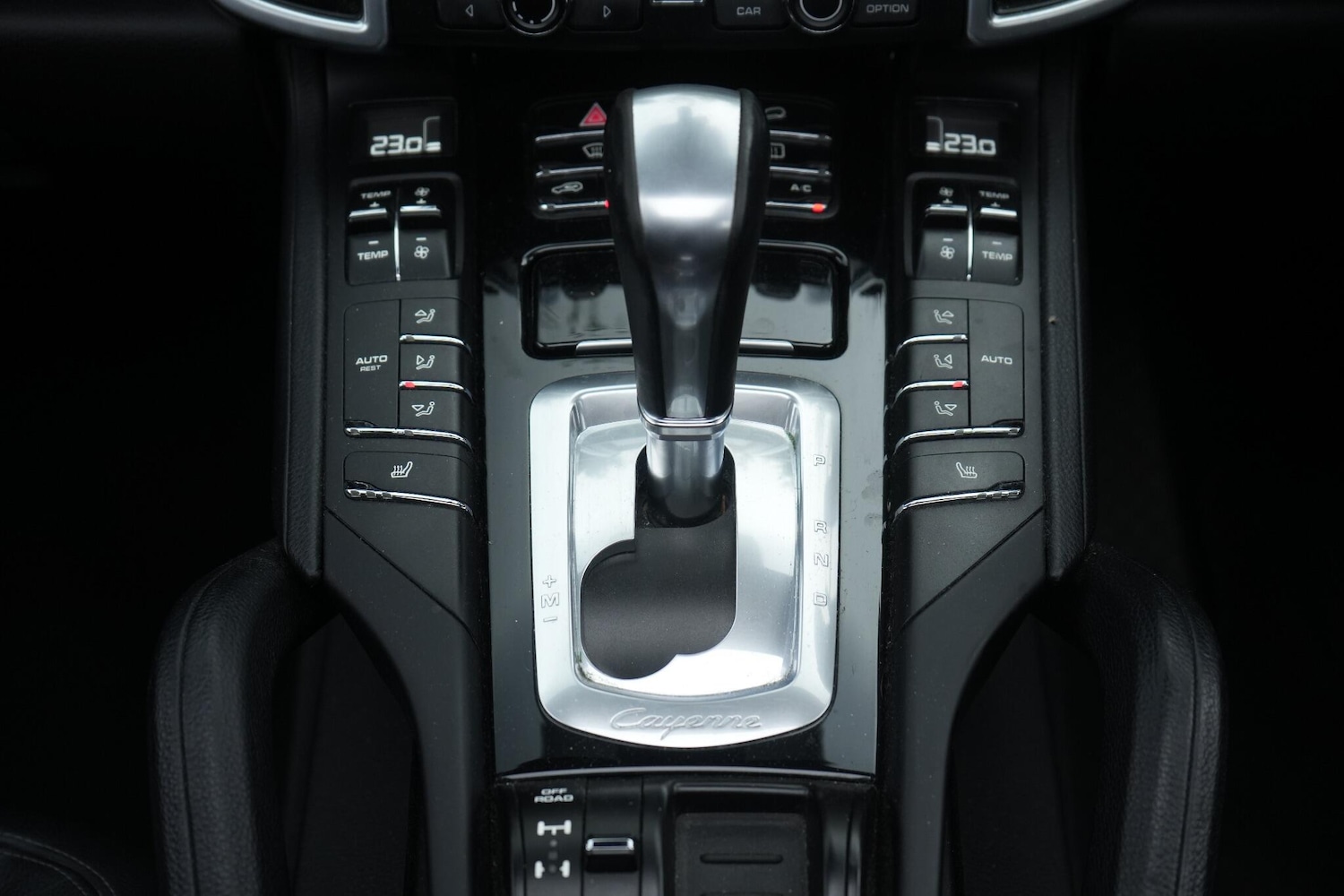 Used Porsche Cayenne 2016 for sale - 76522132: Photo 35