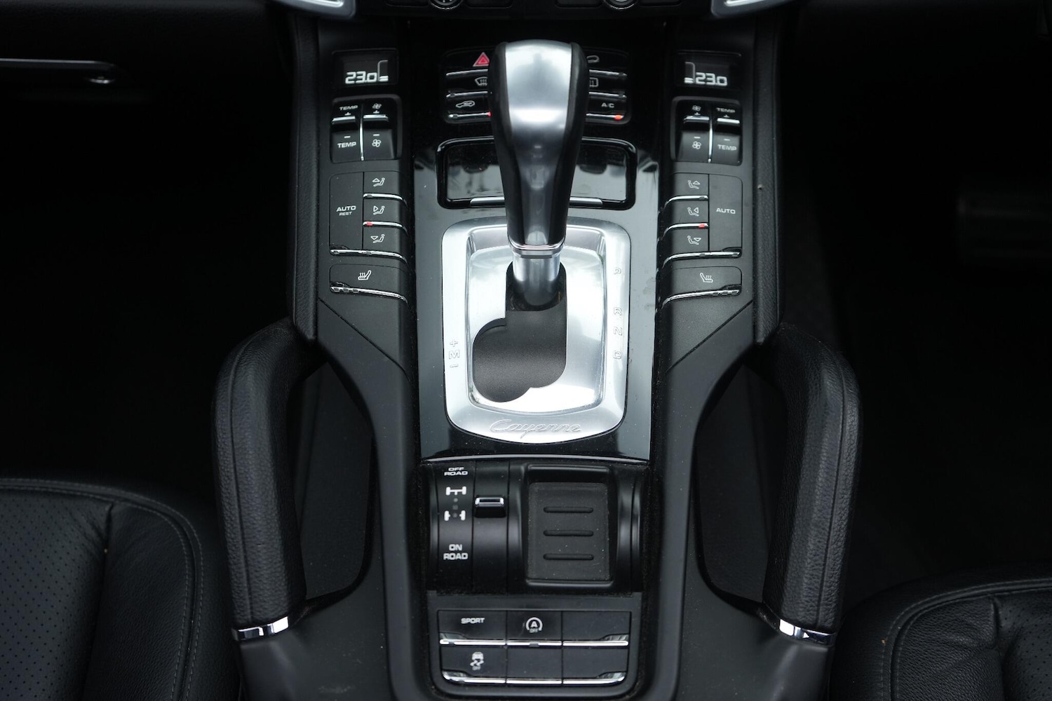 Used Porsche Cayenne 2016 for sale - 76522132: Photo 38