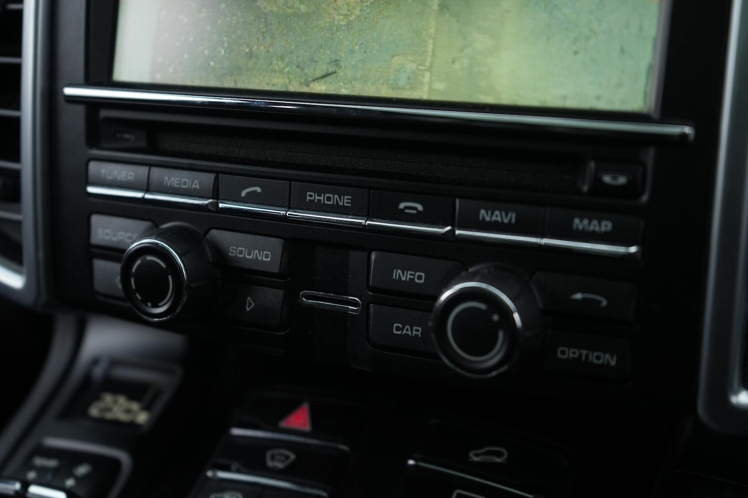 Used Porsche Cayenne 2016 for sale - 76522132: Photo 53