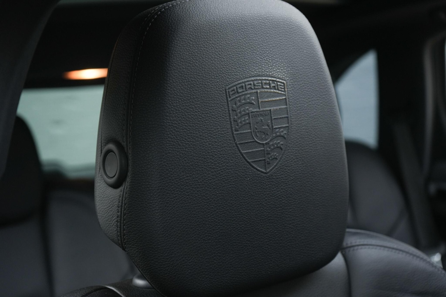 Used Porsche Cayenne 2016 for sale - 76522132: Photo 8