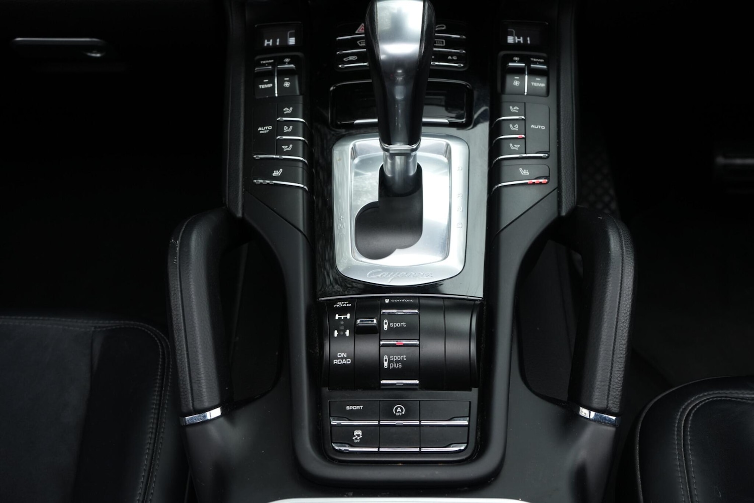 Used Porsche Cayenne 2018 for sale - 78006508: Photo 44