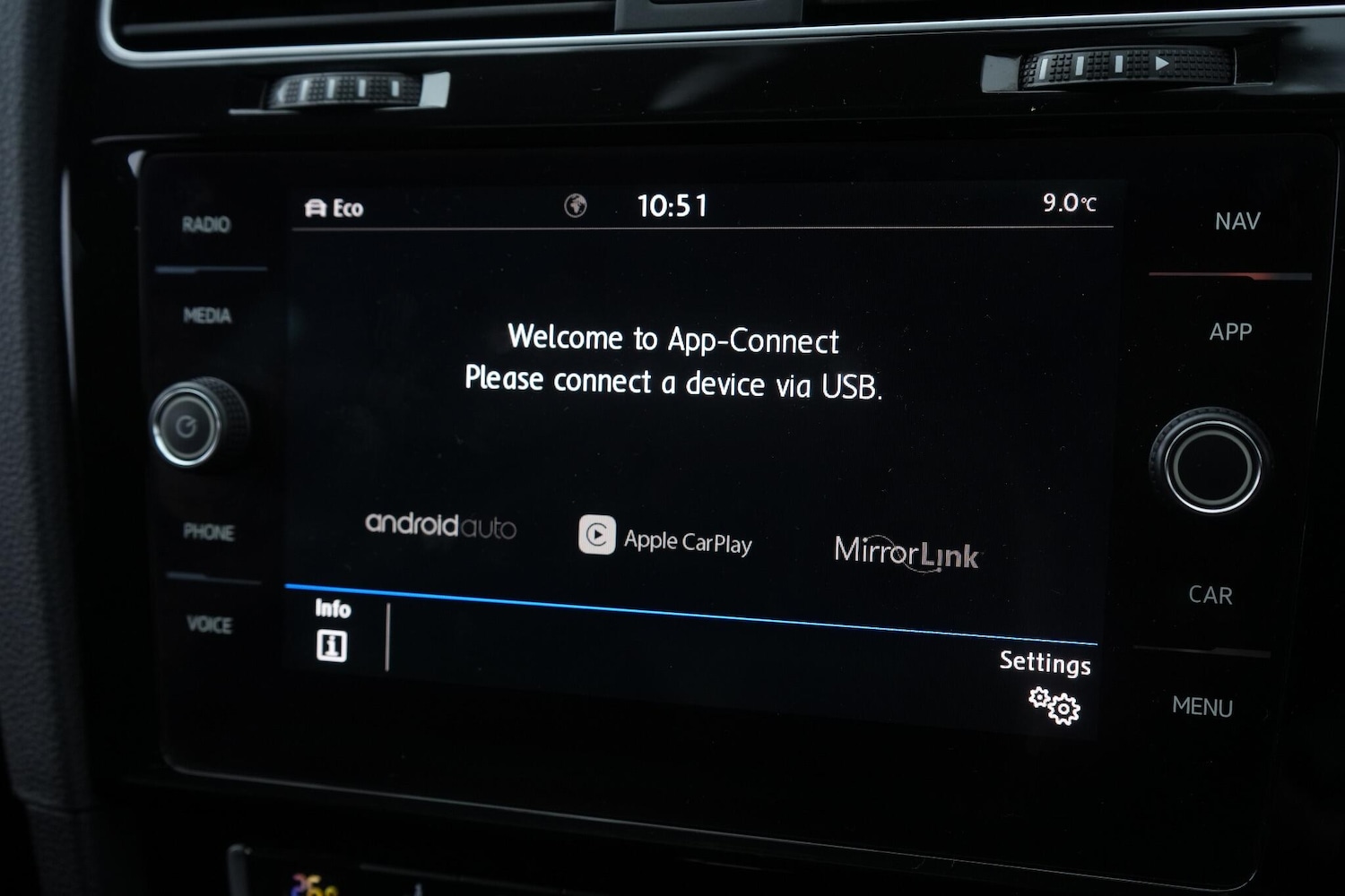 Used Volkswagen Golf 2018 for sale - 76607107: Photo 41