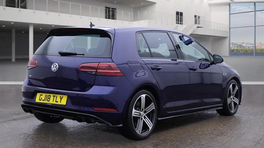 Used Volkswagen Golf 2018 for sale - 76607107: Photo 5