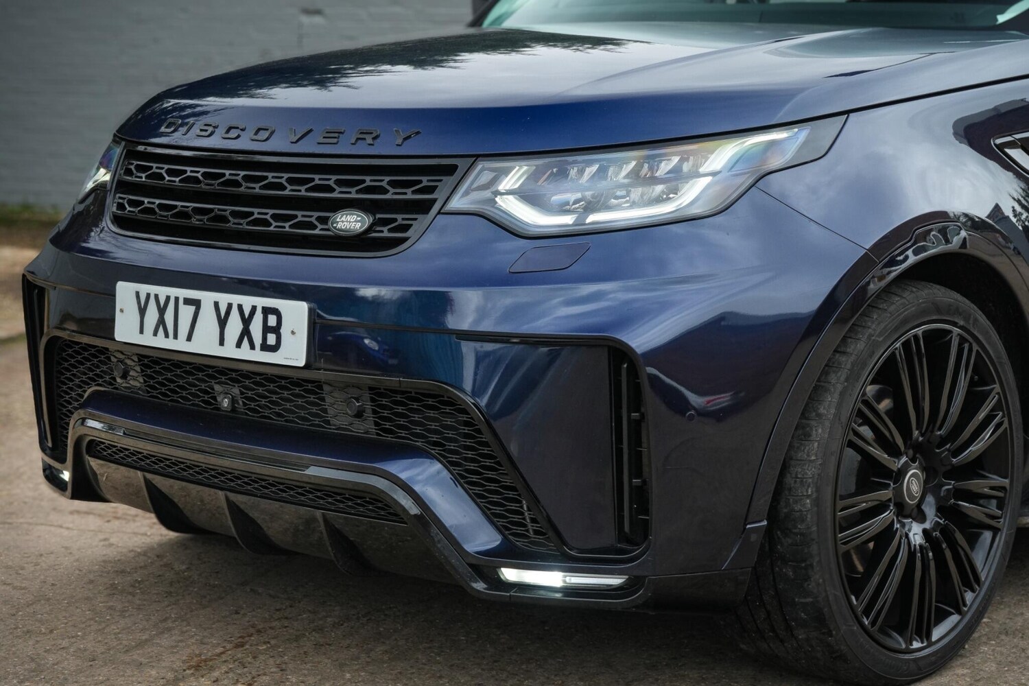 Used Land Rover Discovery 2017 for sale - 77683646: Photo 23