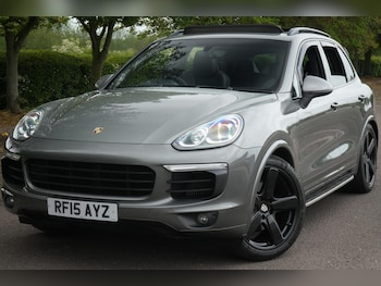 Used Porsche Cayenne 2015 for sale - 78475584: Photo