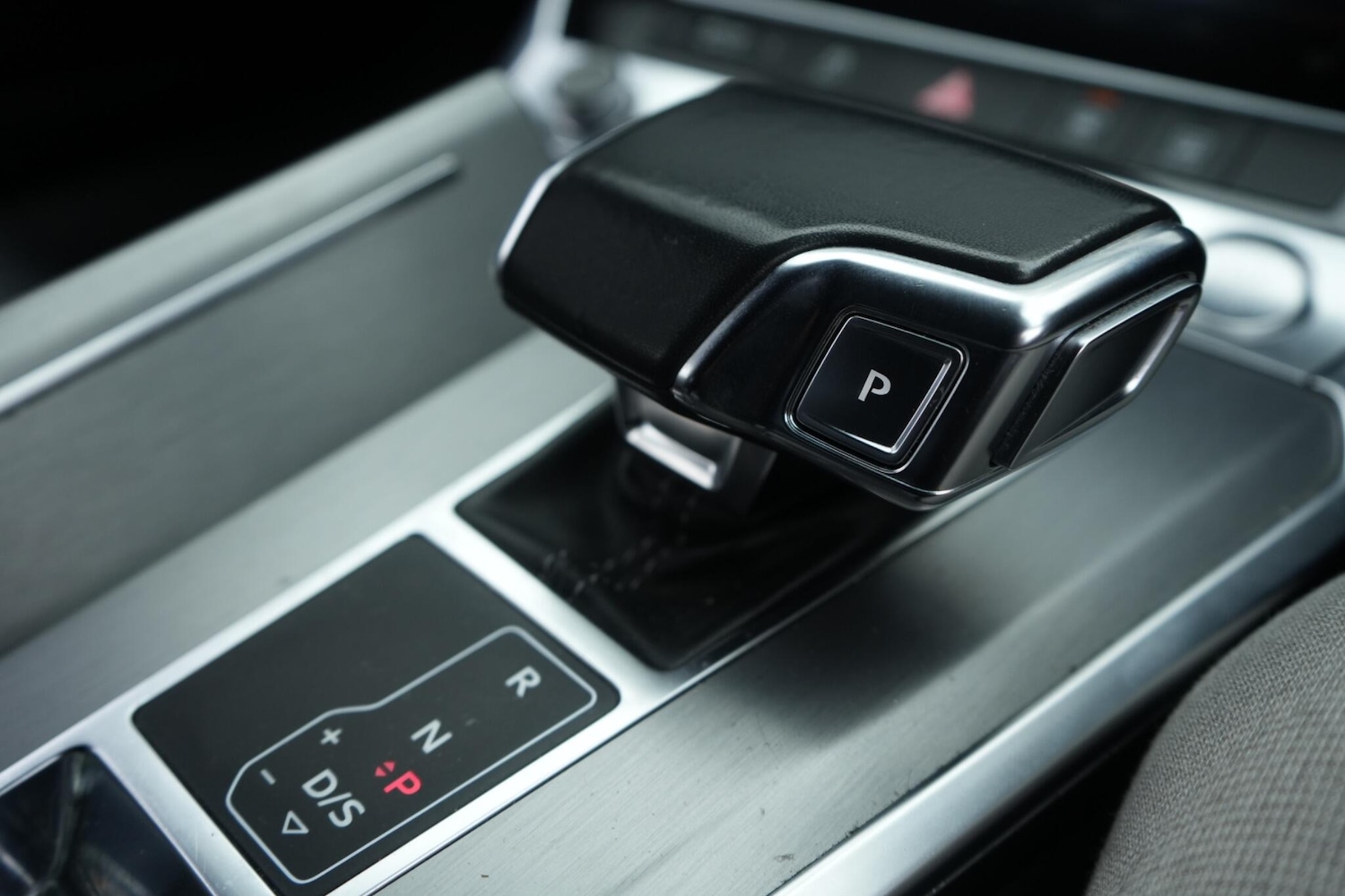 Used Audi A6 Saloon 2018 for sale - 76360269: Photo 29