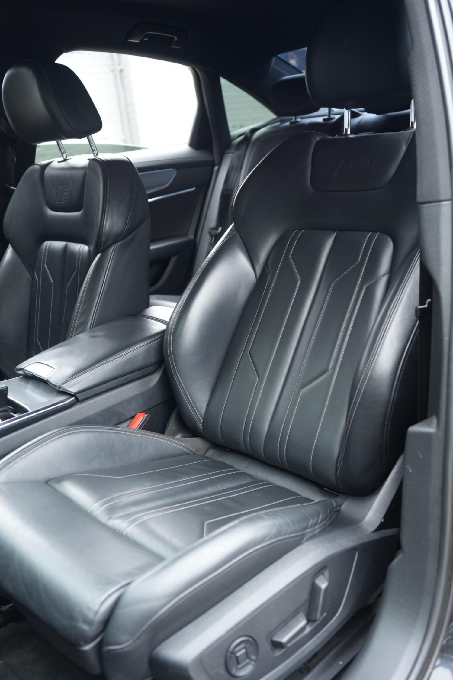 Used Audi A6 Saloon 2018 for sale - 76360269: Photo 32