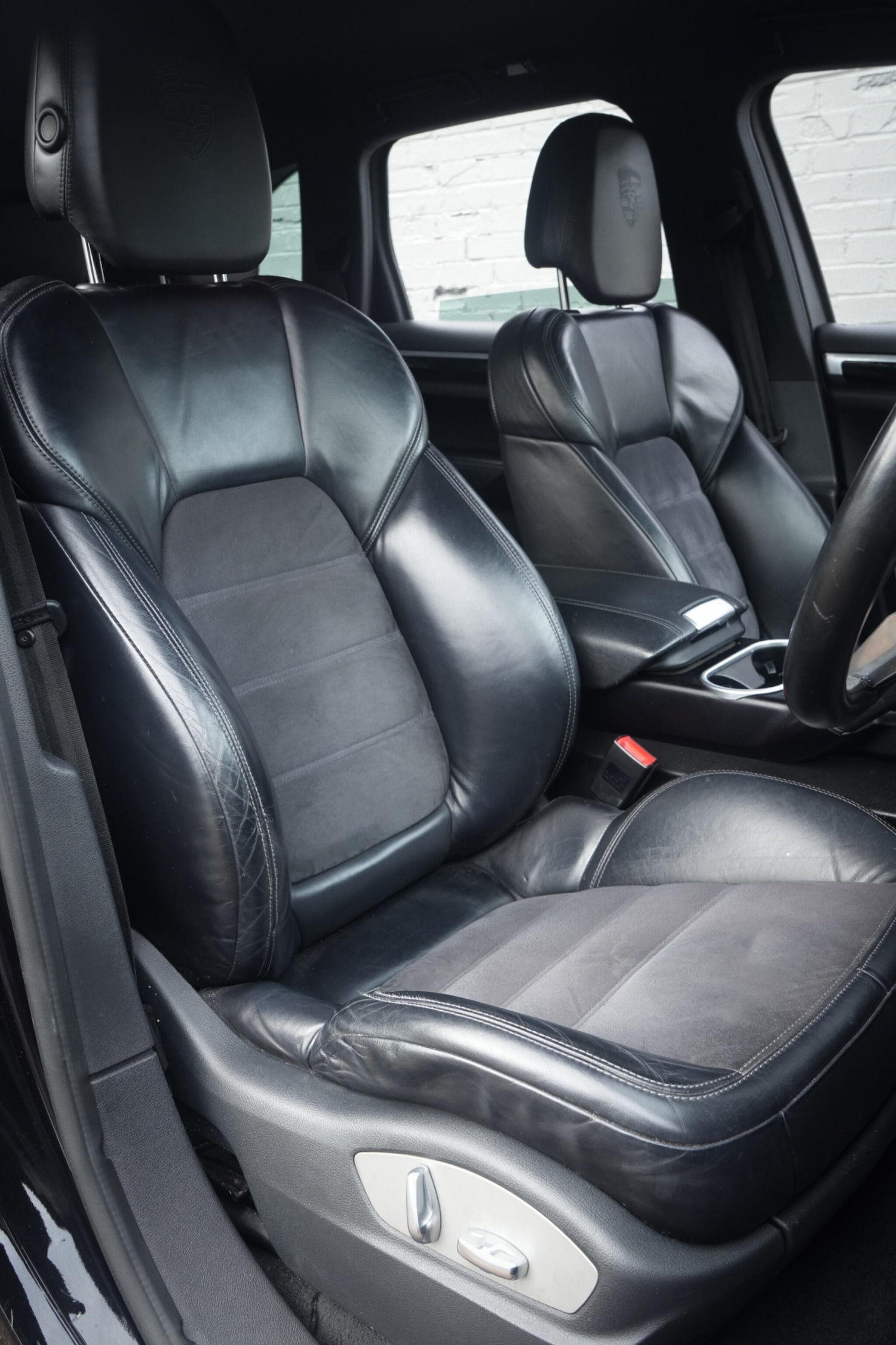 Used Porsche Cayenne 2017 for sale - 78204683: Photo 38