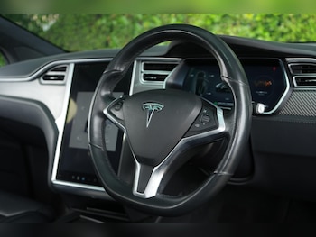 Used Tesla Model X 2018 for sale - 78772340: Photo