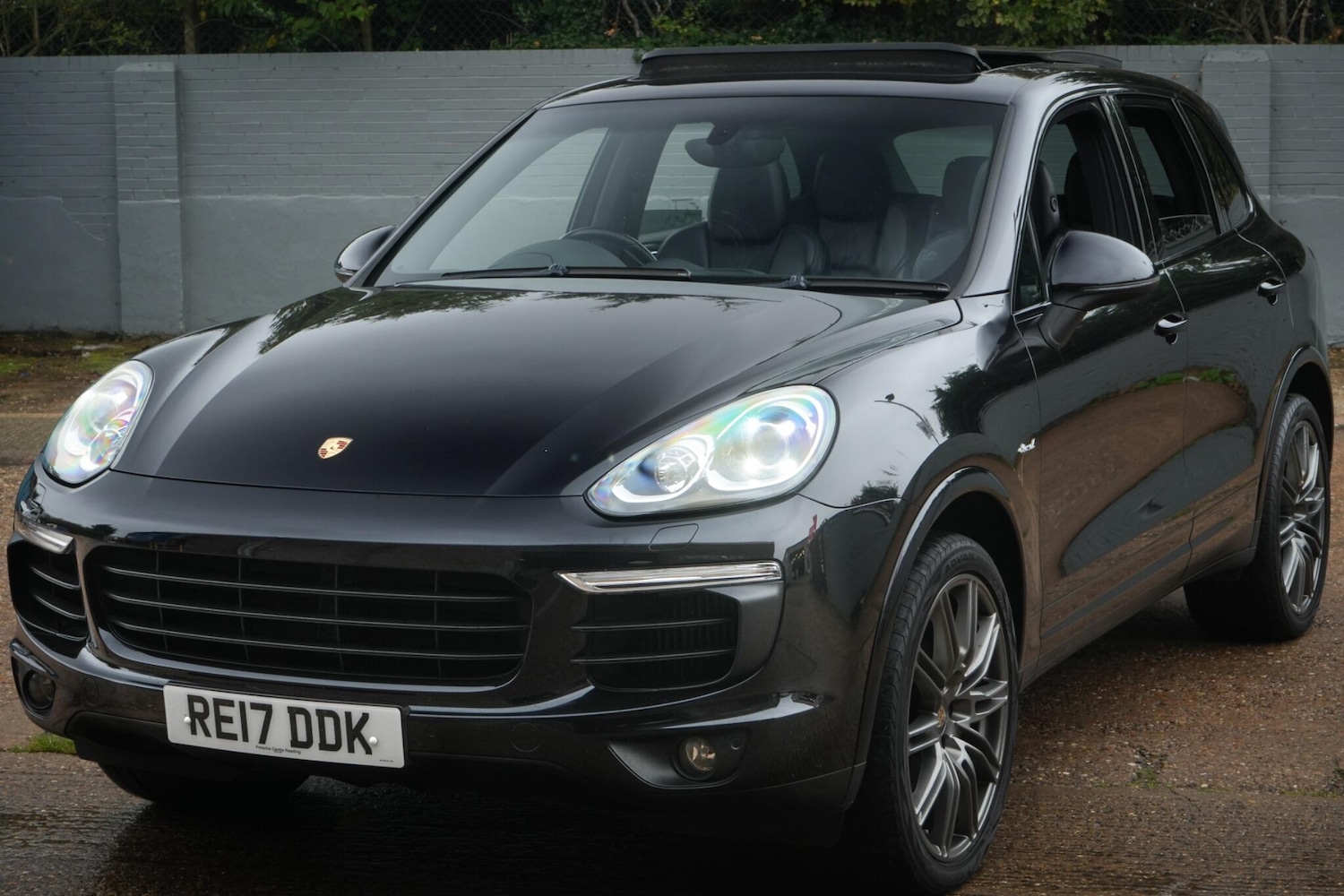 Used Porsche Cayenne 2017 for sale - 76993848: Photo 11
