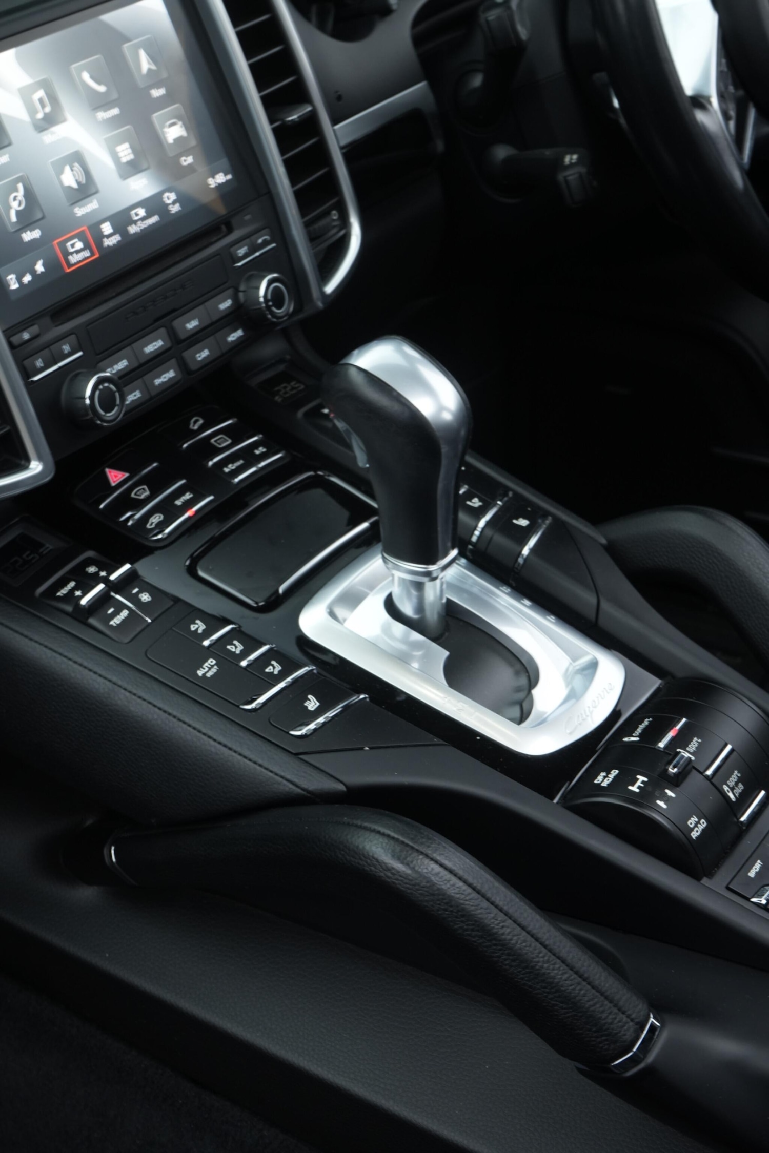 Used Porsche Cayenne 2017 for sale - 76993848: Photo 30