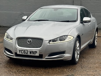 Used Jaguar XF 2013 for sale - 77611471: Photo