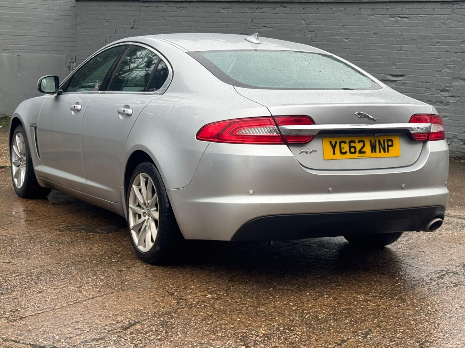 Used Jaguar XF 2013 for sale - 77611471: Photo 9