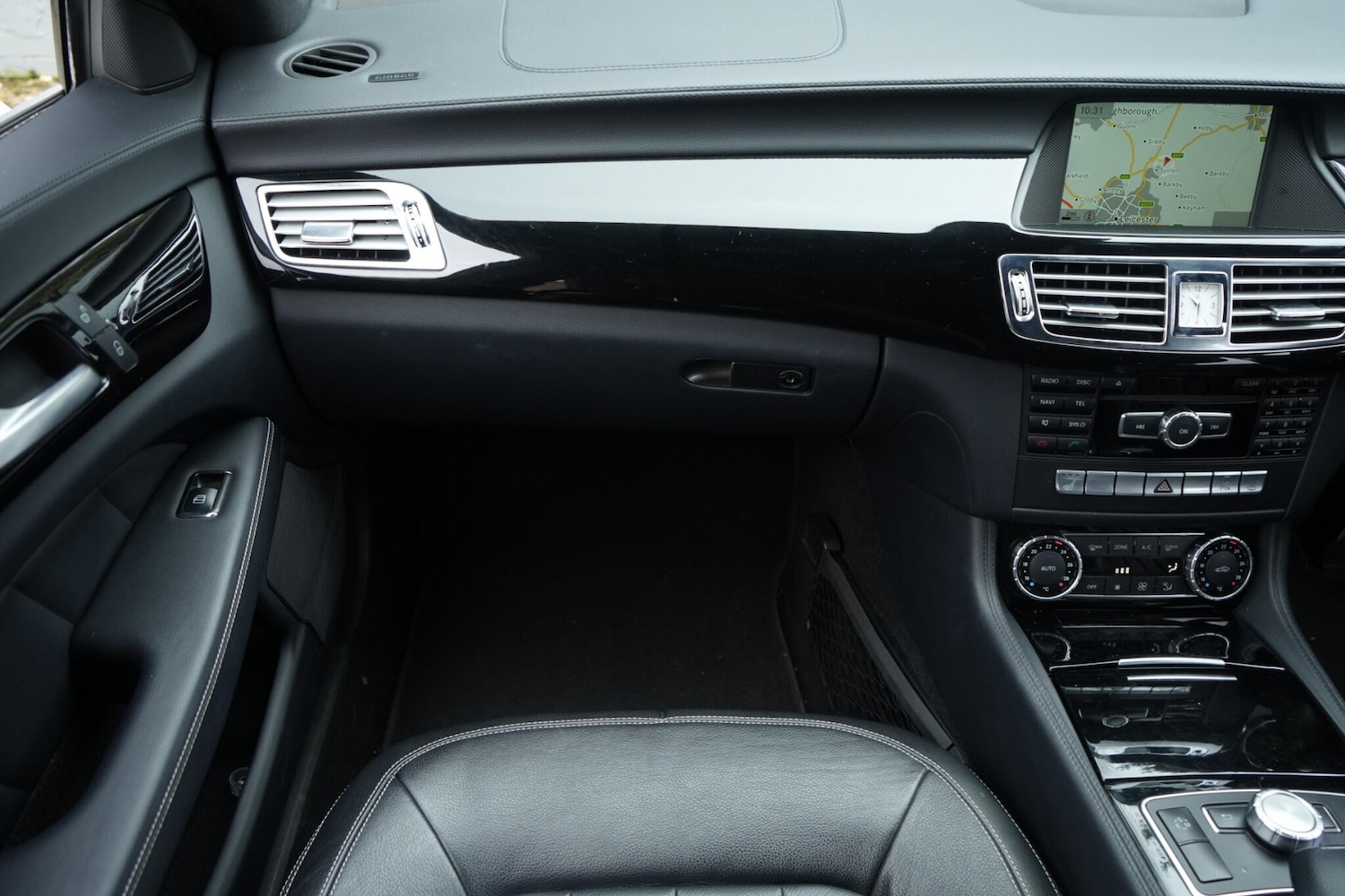 Used Mercedes-Benz CLS 2013 for sale - 77853376: Photo 26