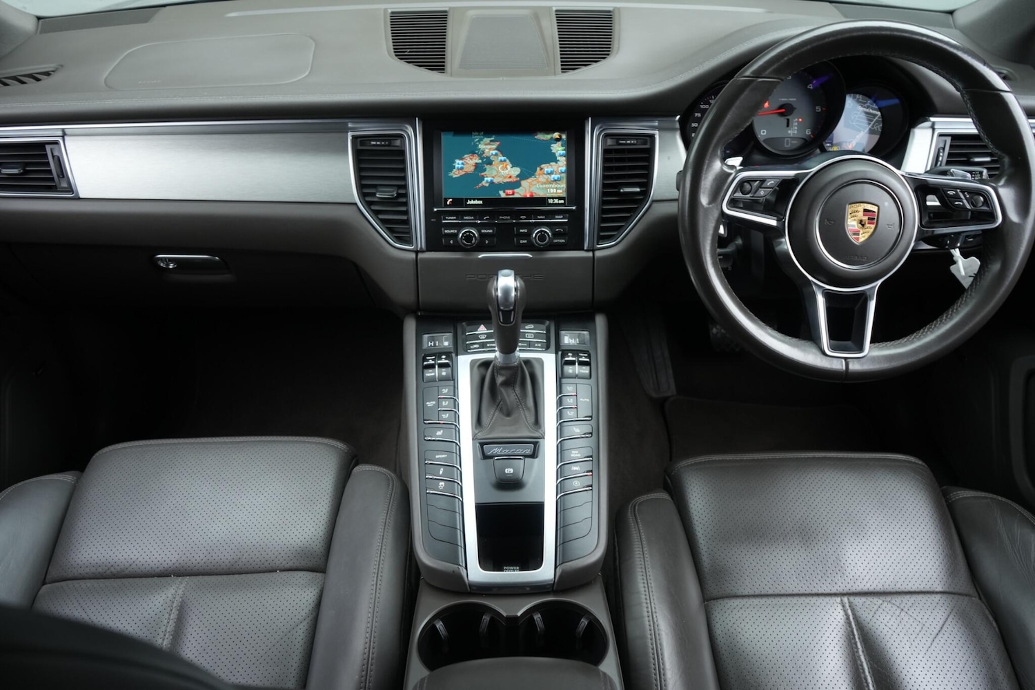 Used Porsche Macan 2016 for sale - 76996122: Photo 27