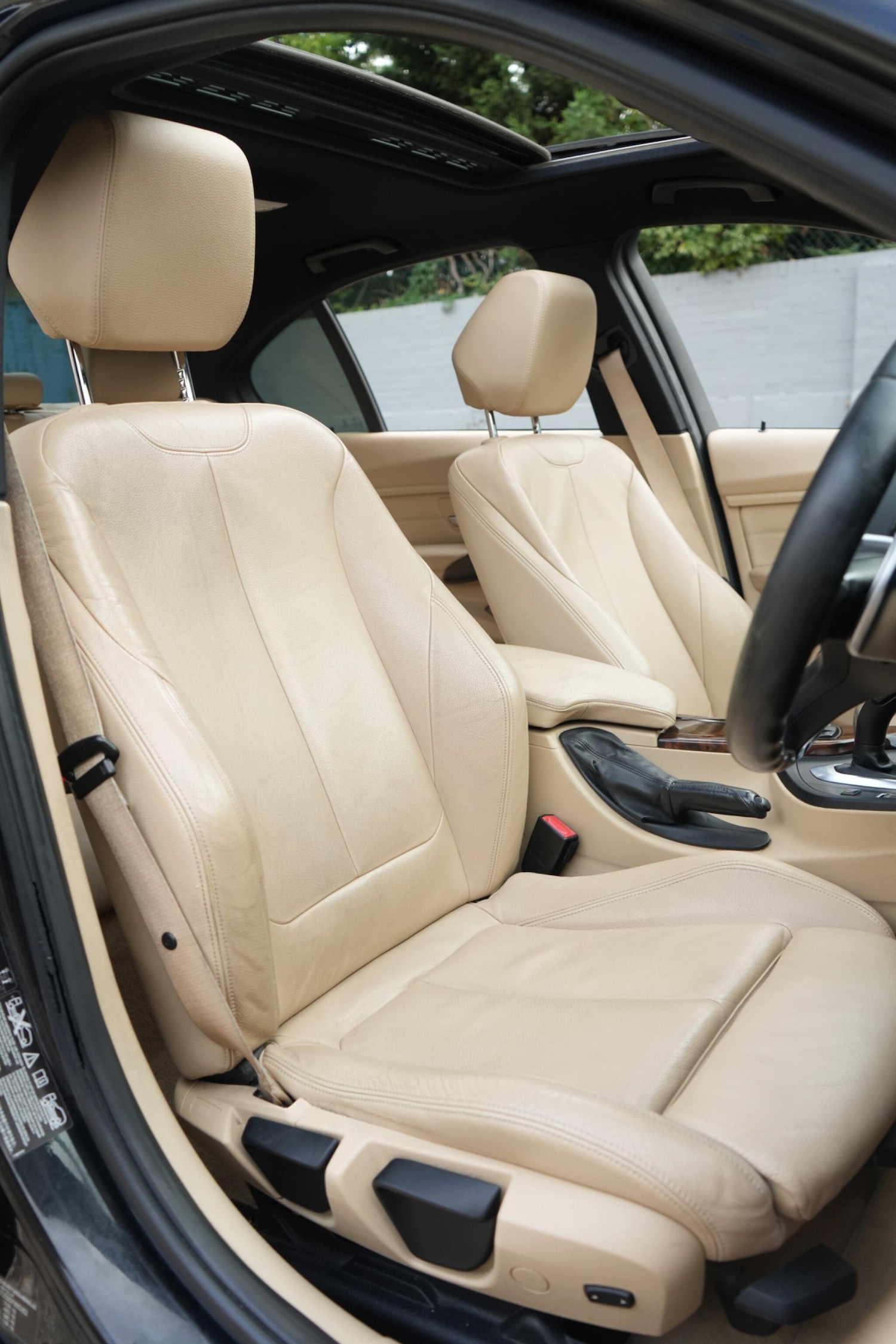 Used BMW 3 Series 2014 for sale - 76138721: Photo 34