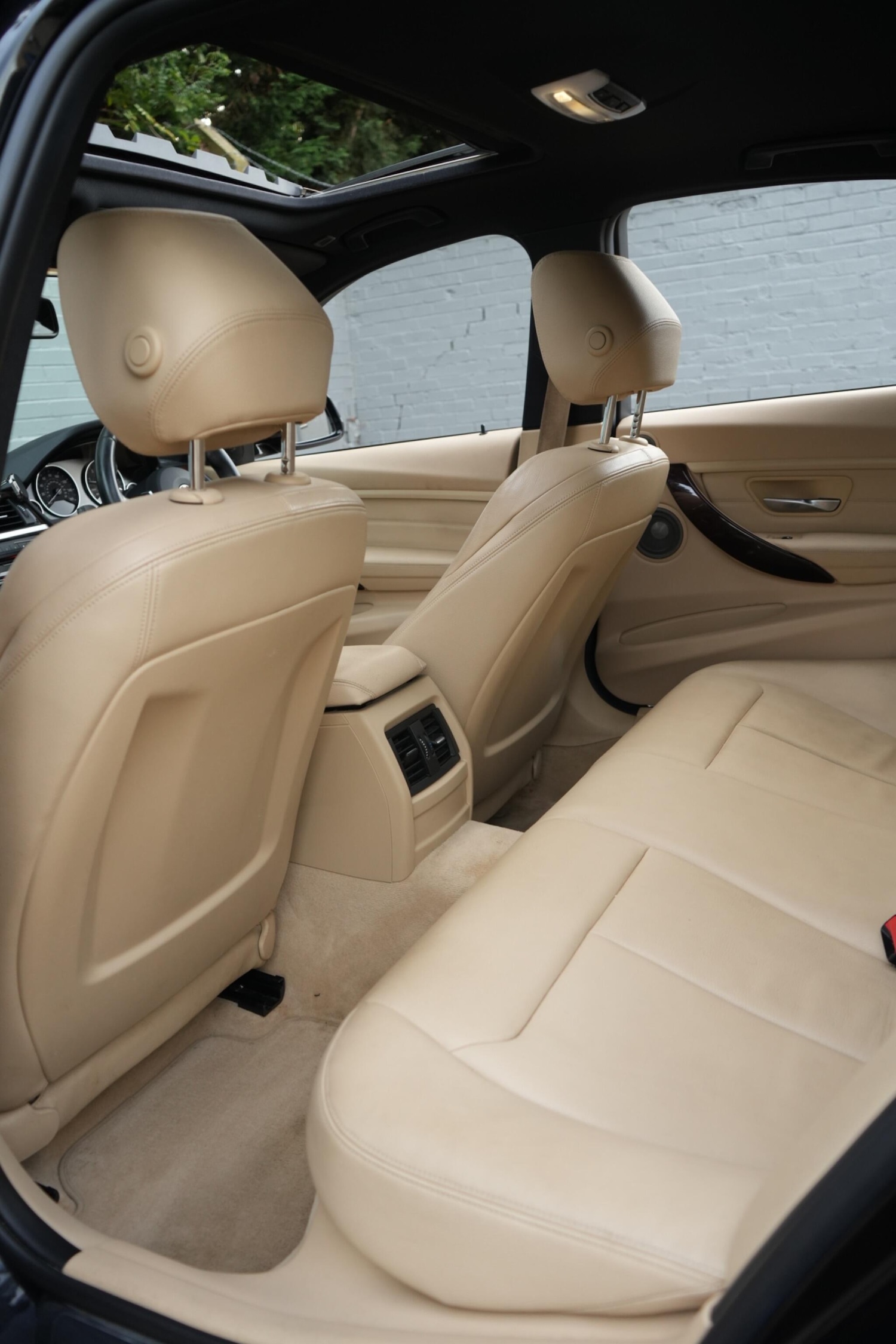 Used BMW 3 Series 2014 for sale - 76138721: Photo 36