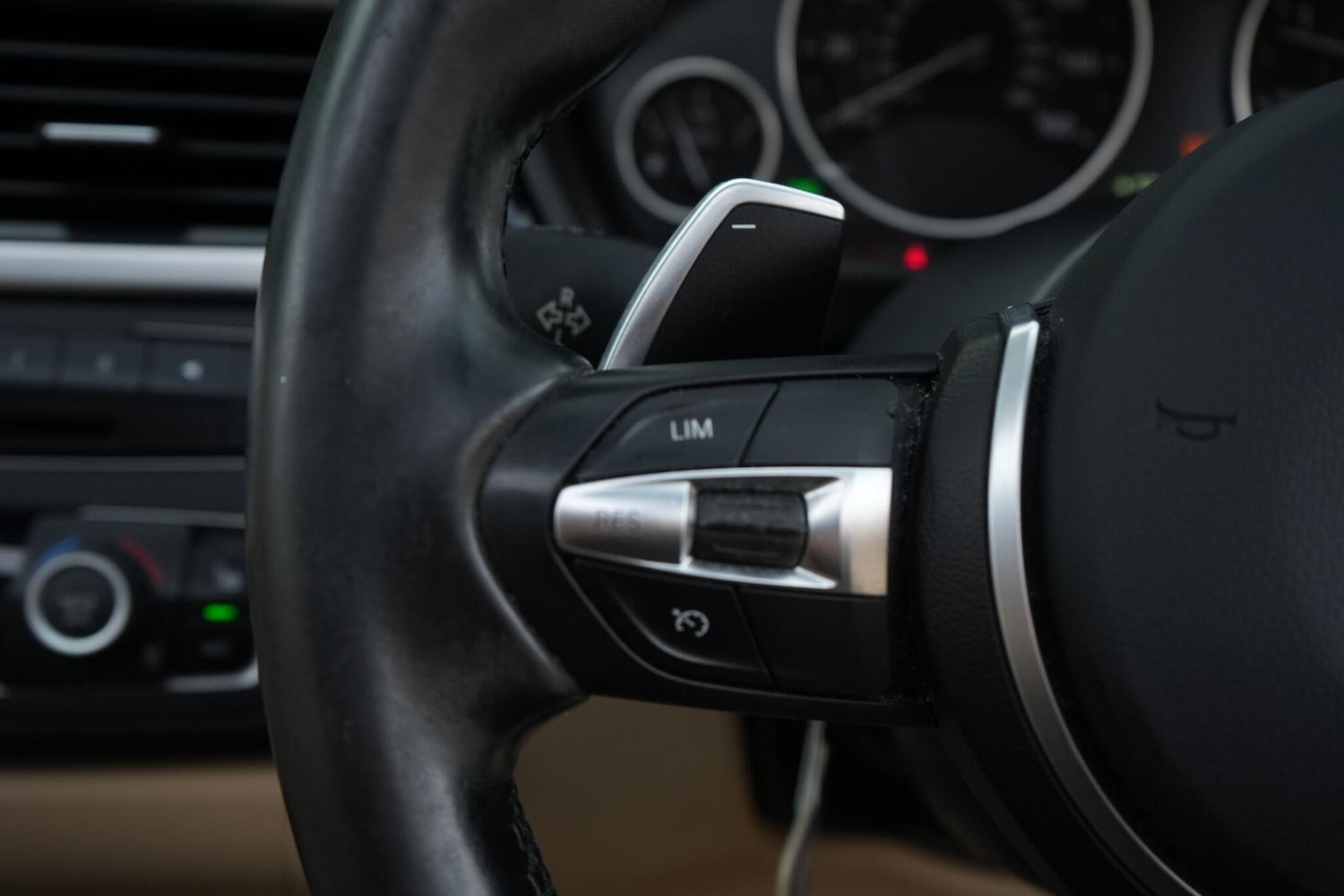 Used BMW 3 Series 2014 for sale - 76138721: Photo 46