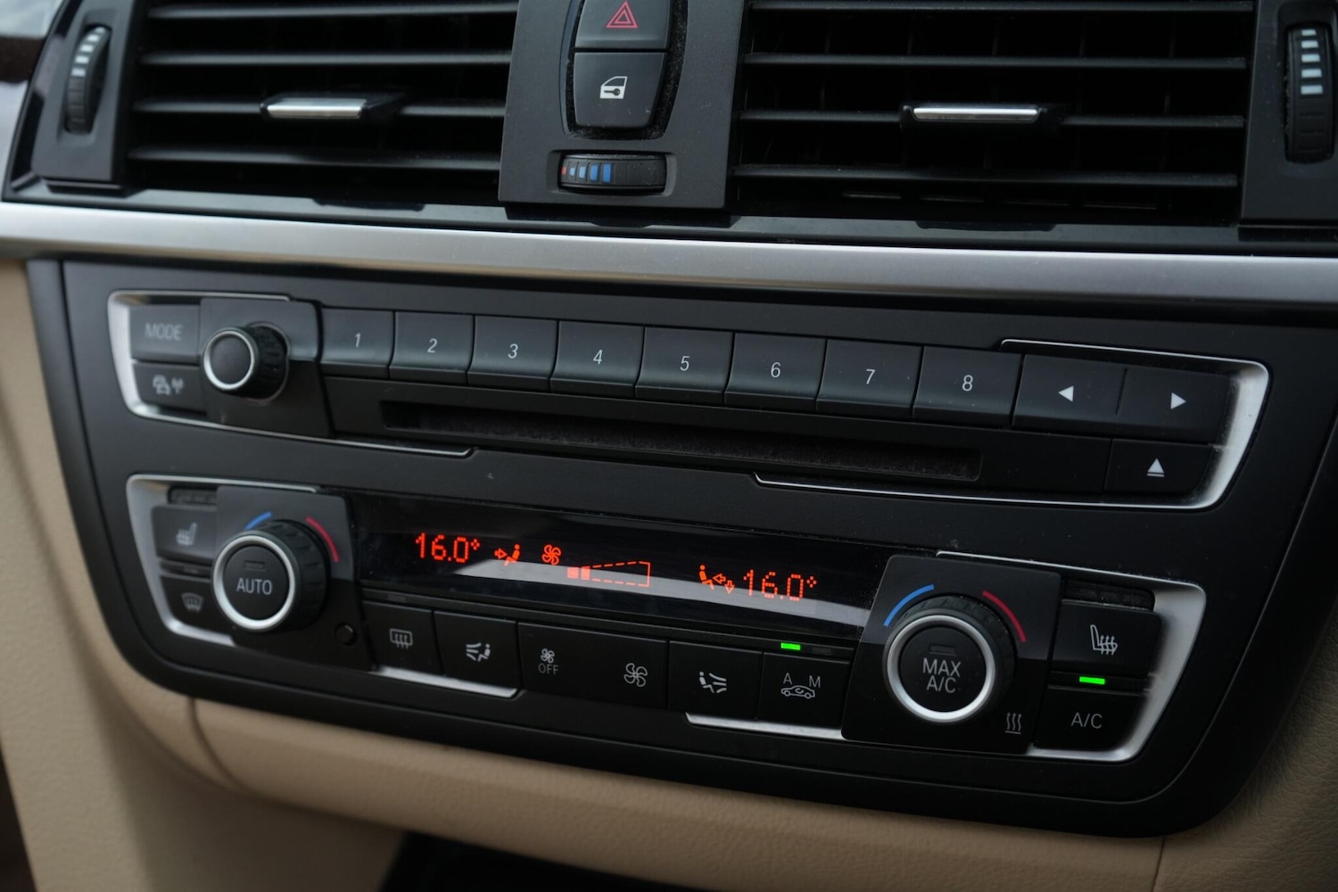 Used BMW 3 Series 2014 for sale - 76138721: Photo 47