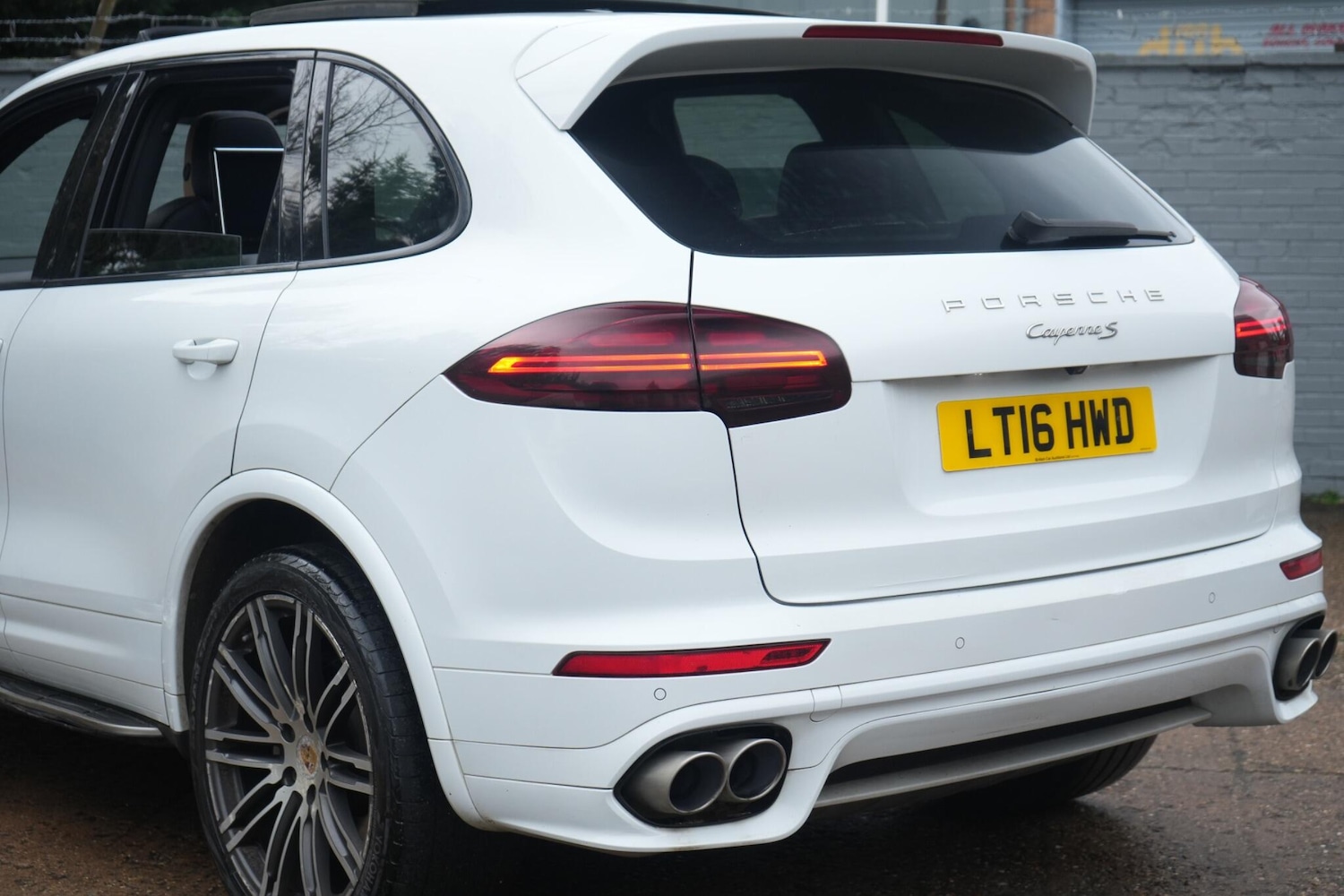 Used Porsche Cayenne 2016 for sale - 77387445: Photo 33