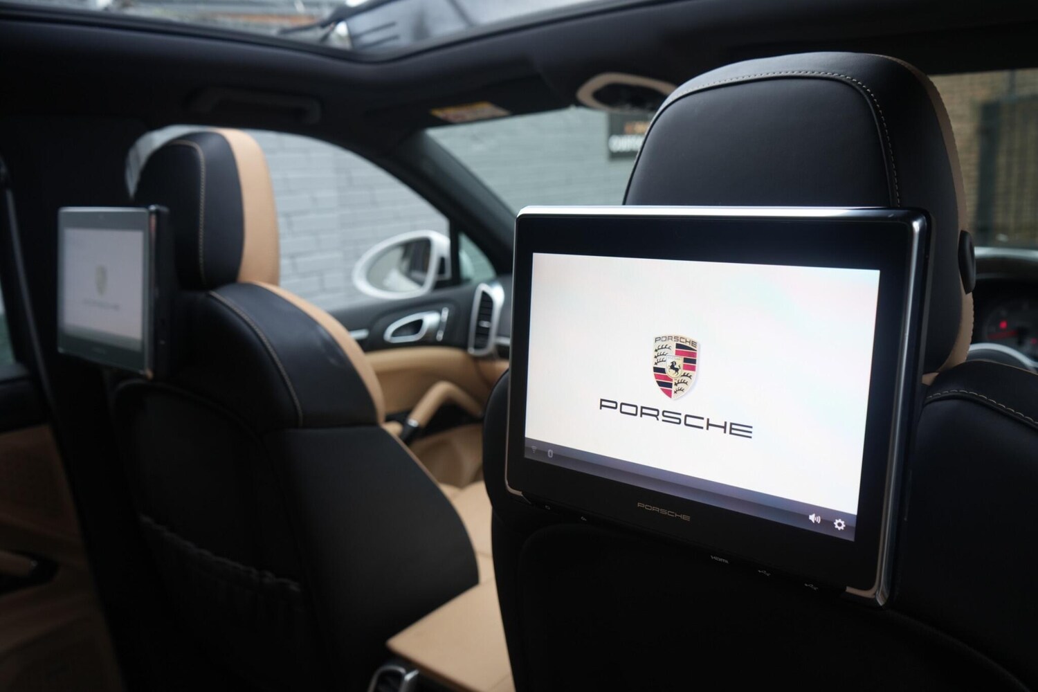 Used Porsche Cayenne 2016 for sale - 77387445: Photo 4