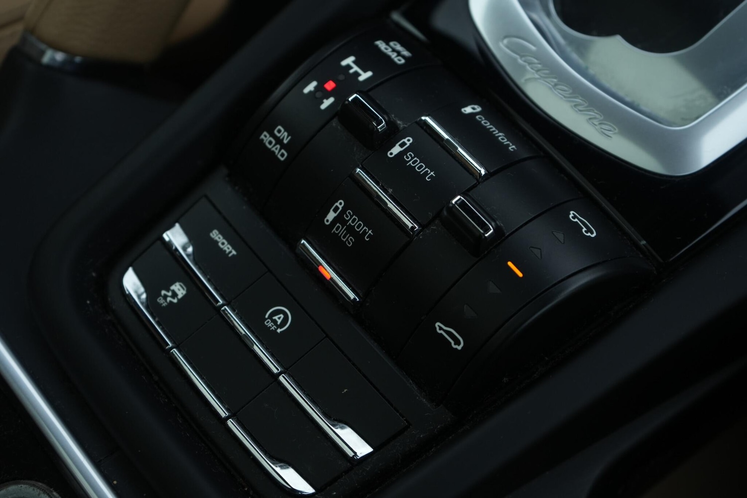 Used Porsche Cayenne 2016 for sale - 77387445: Photo 43