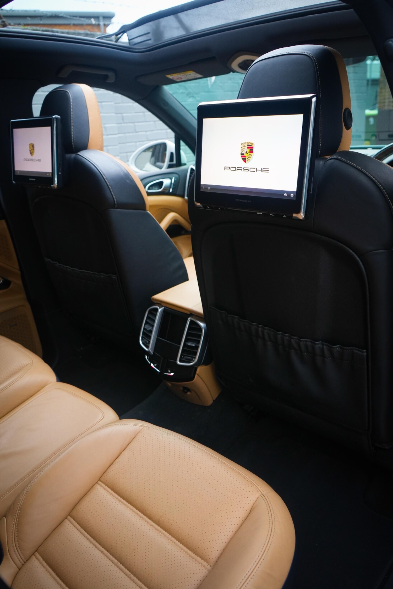 Used Porsche Cayenne 2016 for sale - 77387445: Photo 52