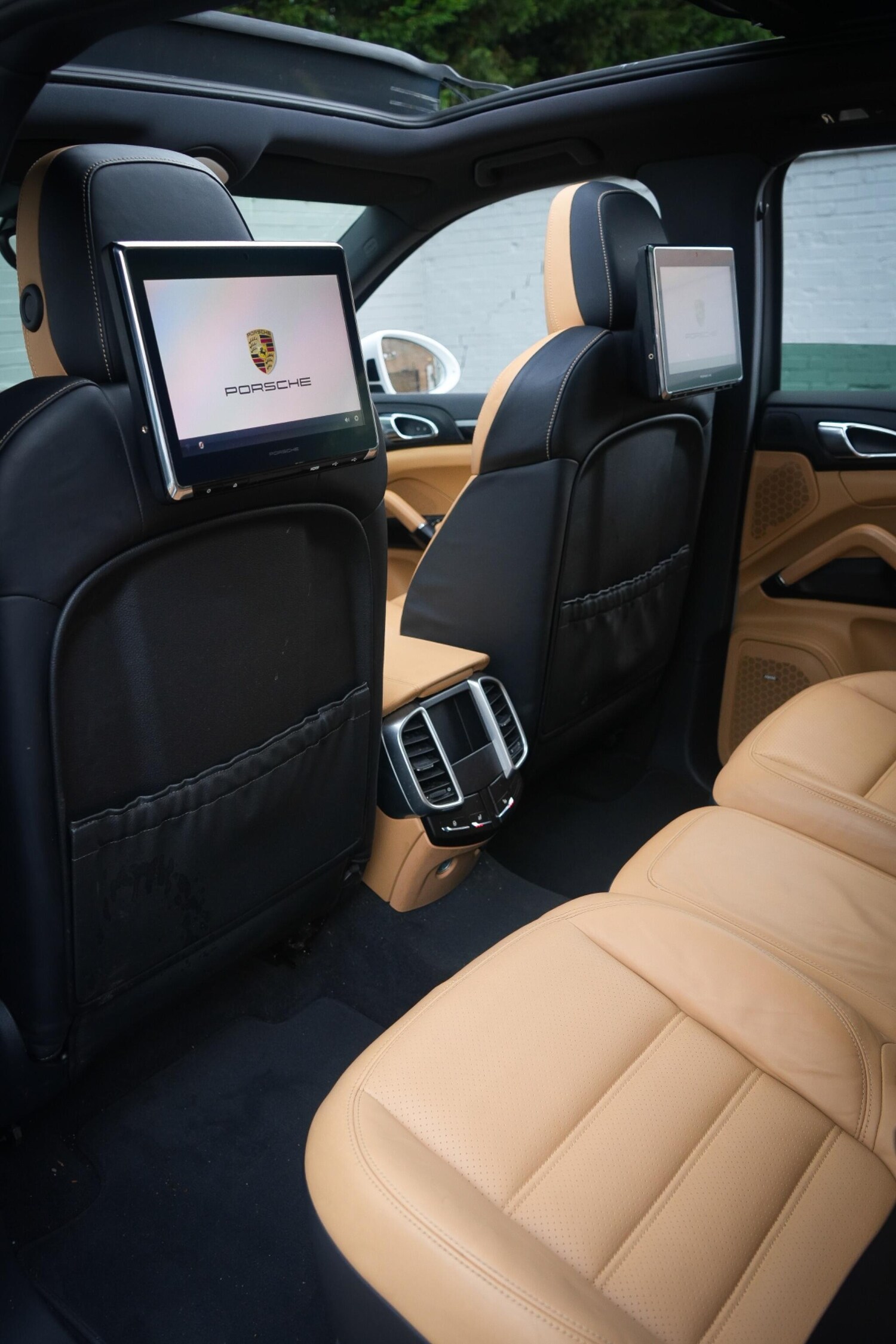 Used Porsche Cayenne 2016 for sale - 77387445: Photo 53