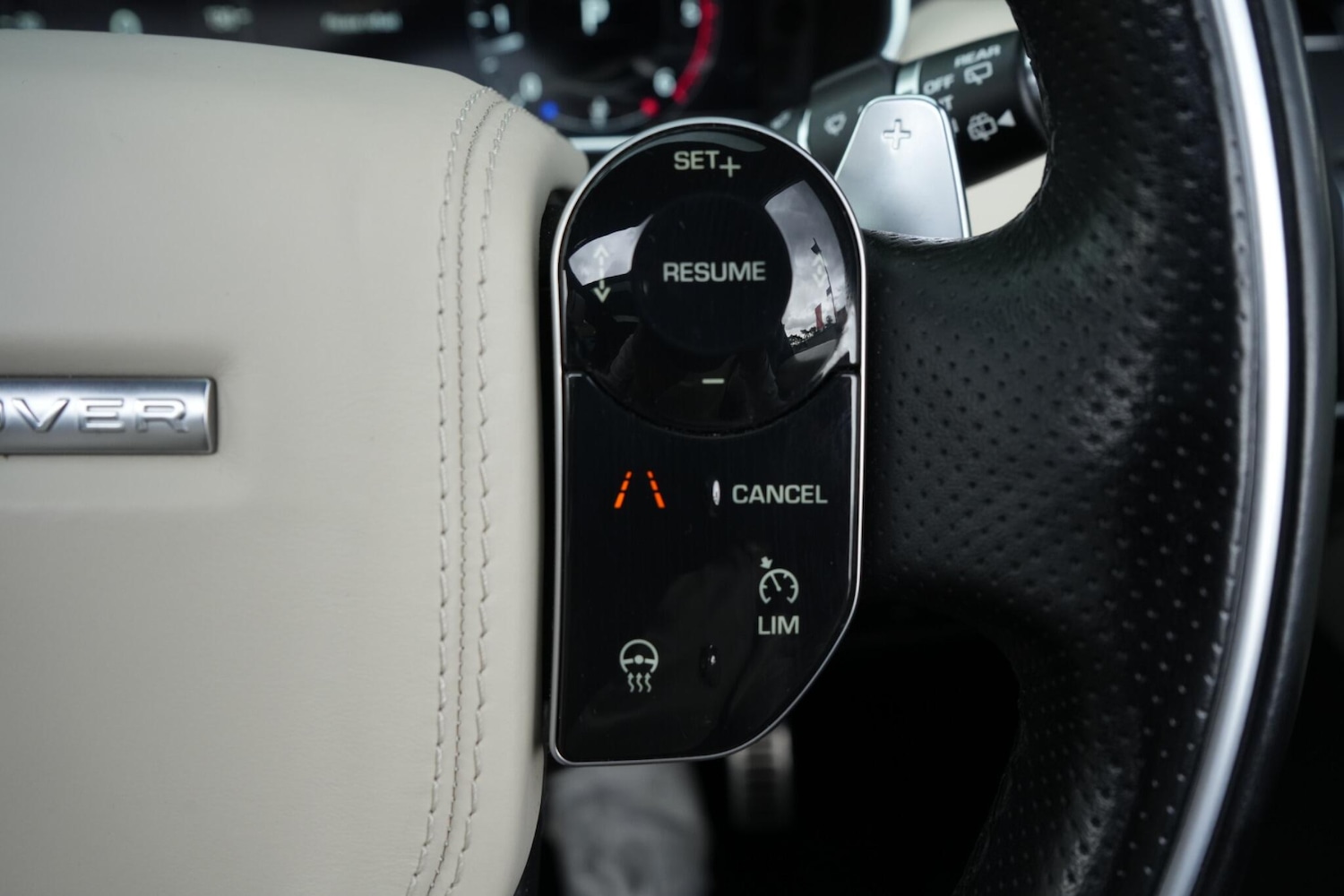 Used Land Rover Range Rover Sport 2018 for sale - 77549883: Photo 6