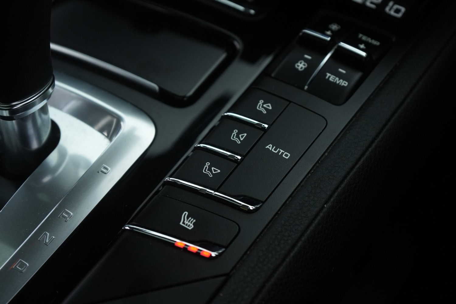 Used Porsche Cayenne 2015 for sale - 76522118: Photo 33