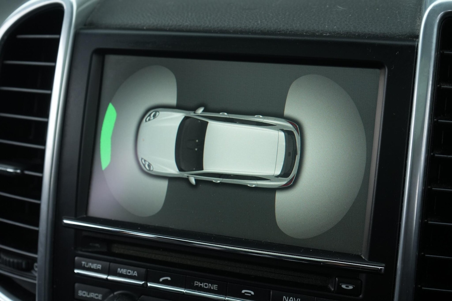 Used Porsche Cayenne 2015 for sale - 76522118: Photo 48