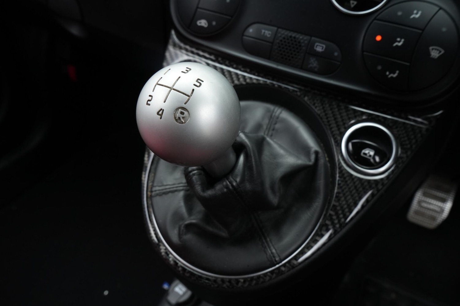 Vehicle 33