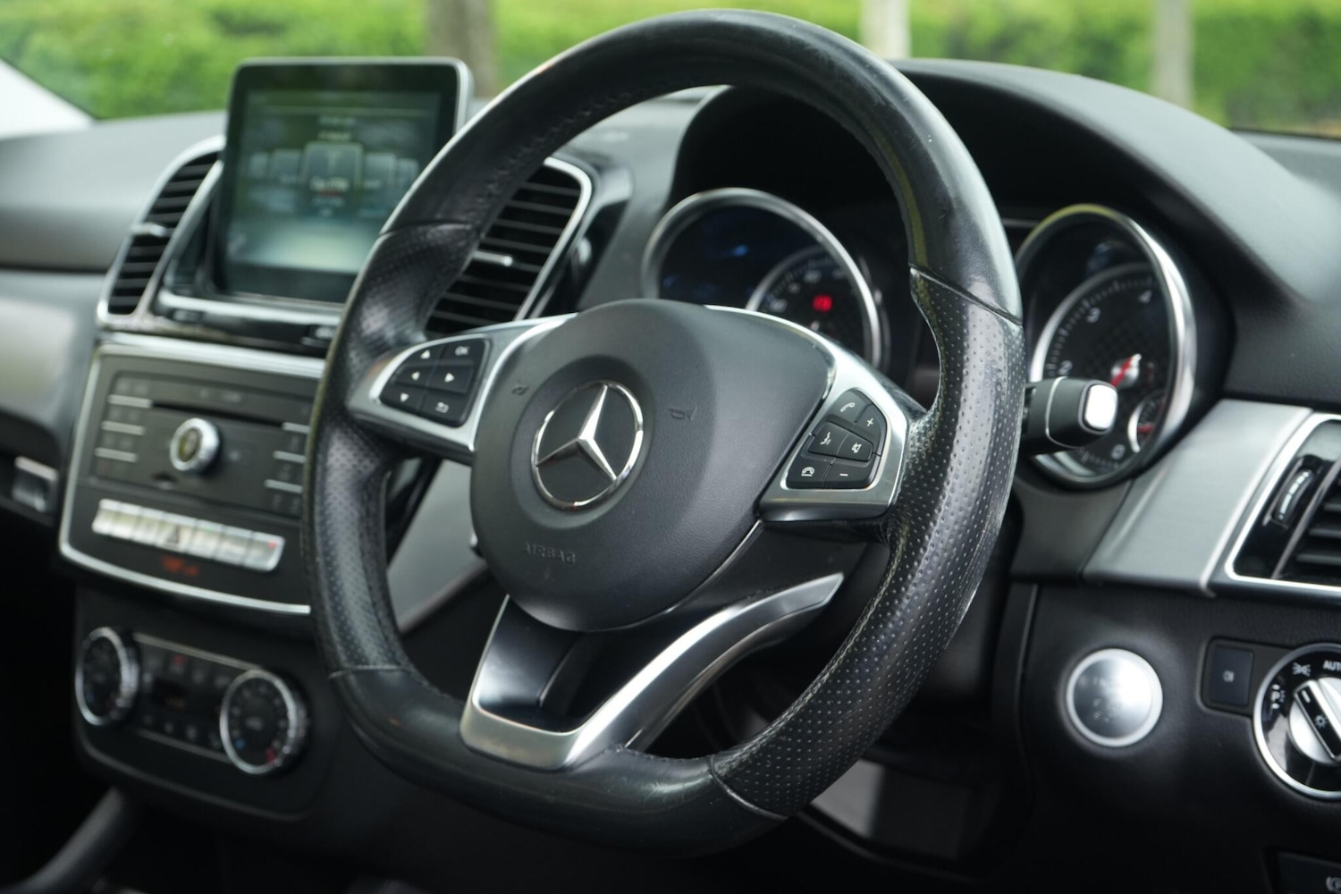 Used Mercedes-Benz GLE 2017 for sale - 78204761: Photo 3