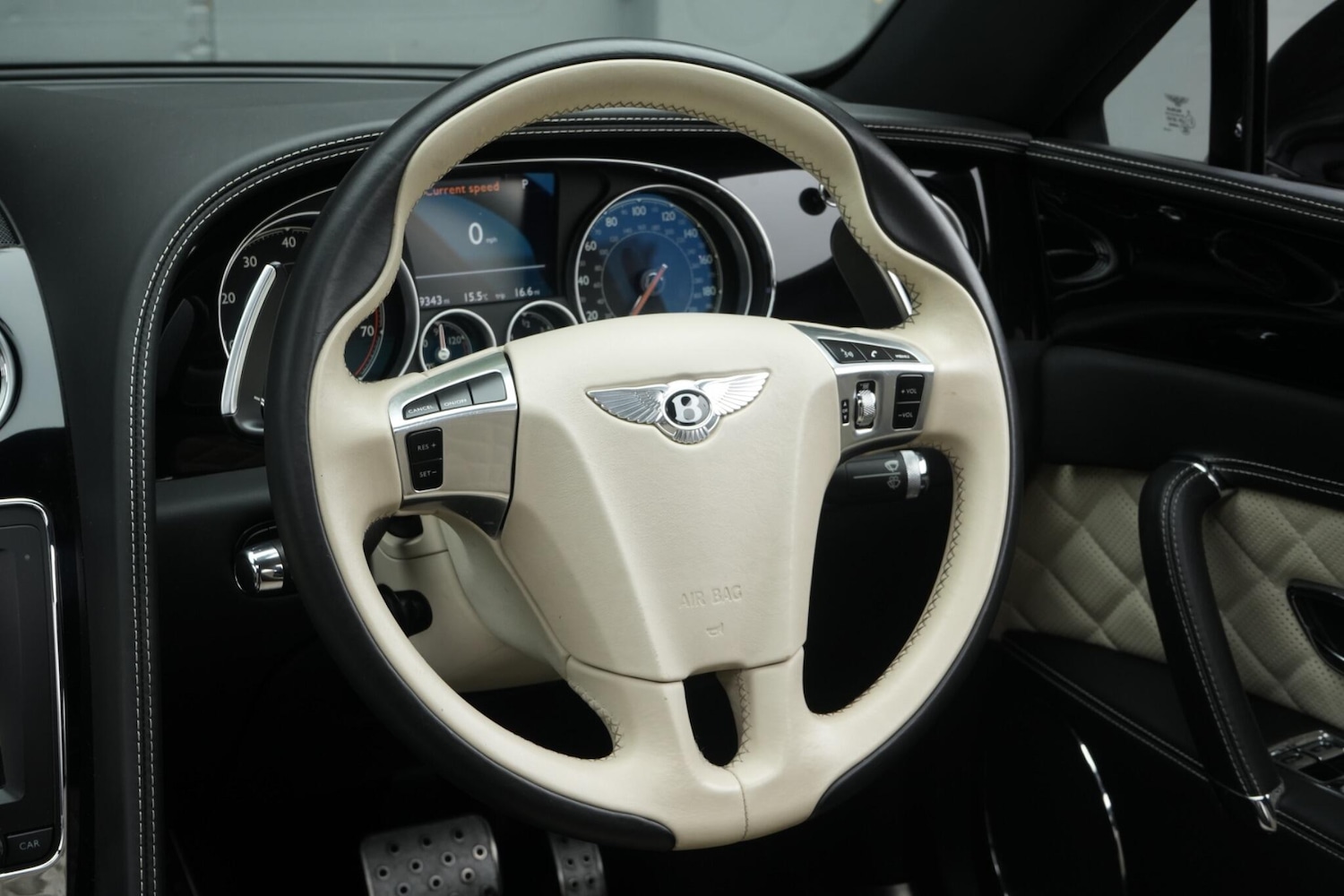 Used Bentley Flying Spur 2017 for sale - 76060873: Photo 42