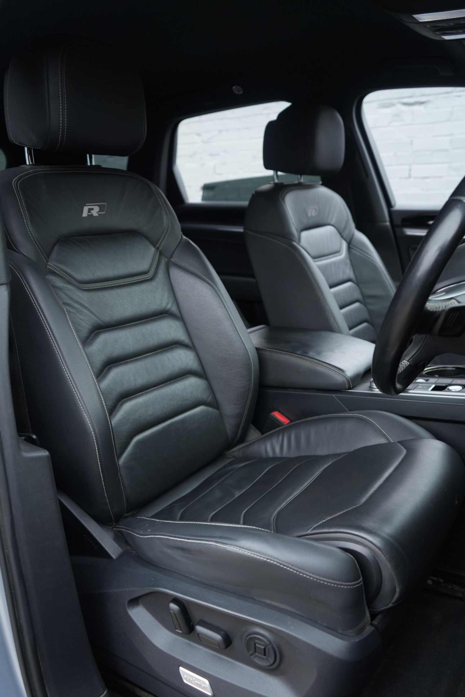 Used Volkswagen Touareg 2018 for sale - 77657746: Photo 34