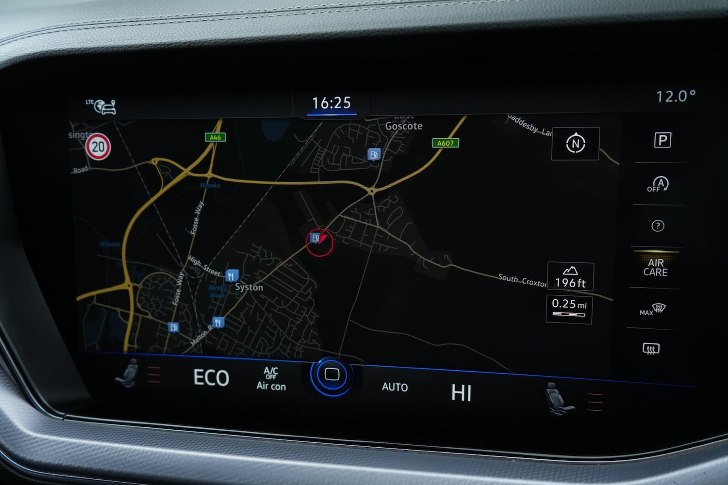 Used Volkswagen Touareg 2018 for sale - 77657746: Photo 43