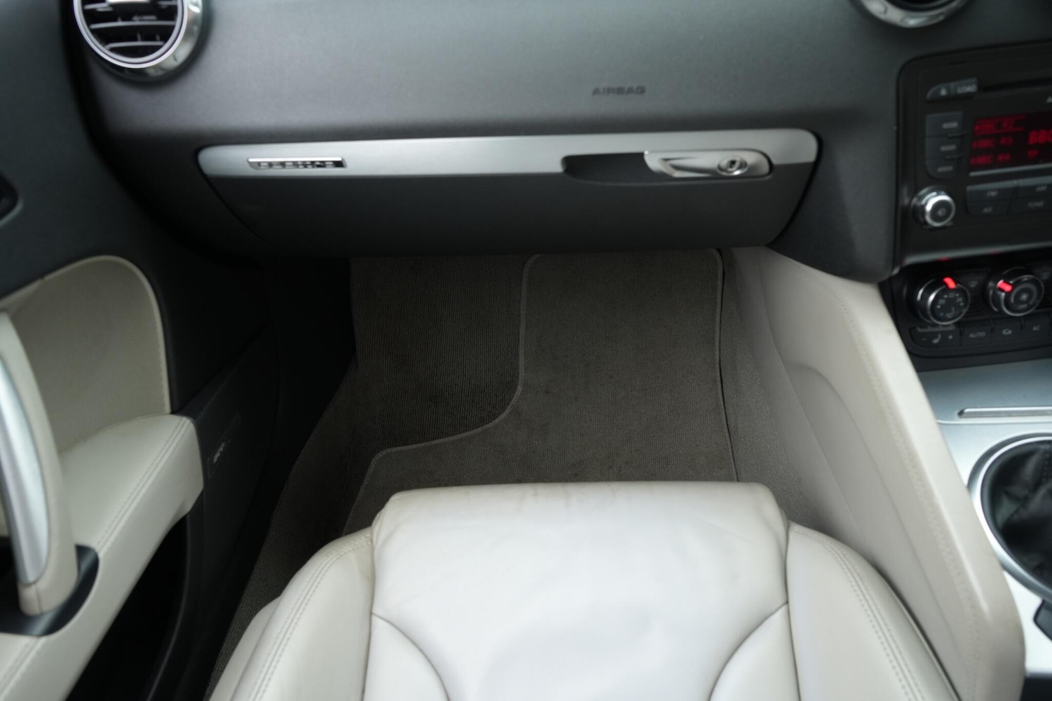 Used Audi TT 2007 for sale - 77883284: Photo 17