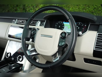 Used Land Rover Range Rover 2019 for sale - 78823375: Photo