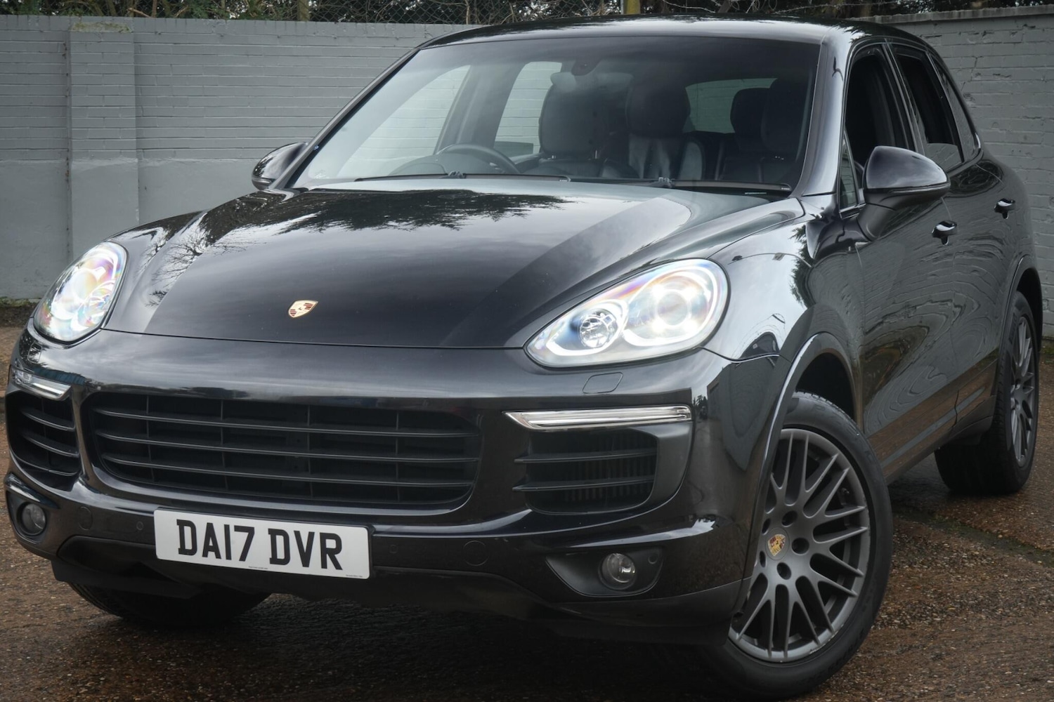 Used Porsche Cayenne 2017 for sale - 77633759: Photo 1