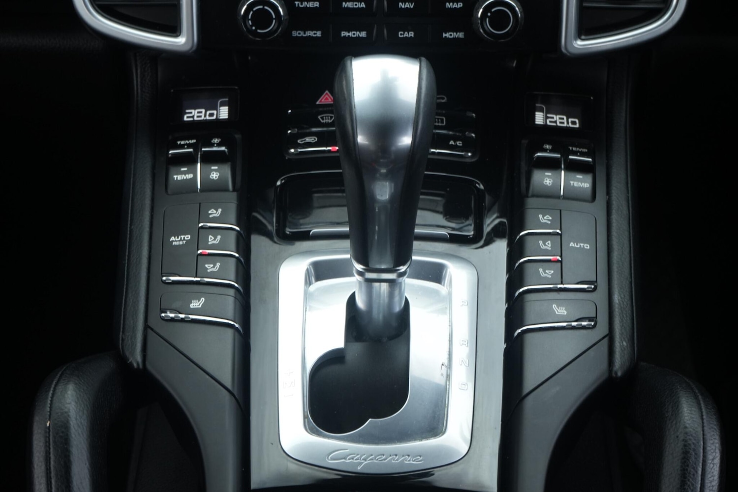 Used Porsche Cayenne 2017 for sale - 77633759: Photo 30