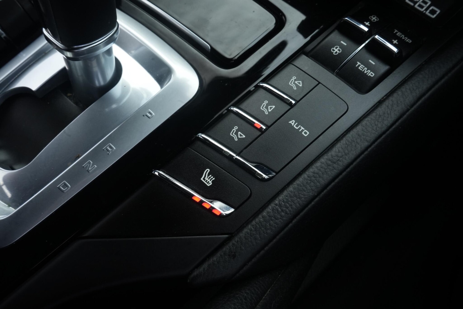 Used Porsche Cayenne 2017 for sale - 77633759: Photo 34