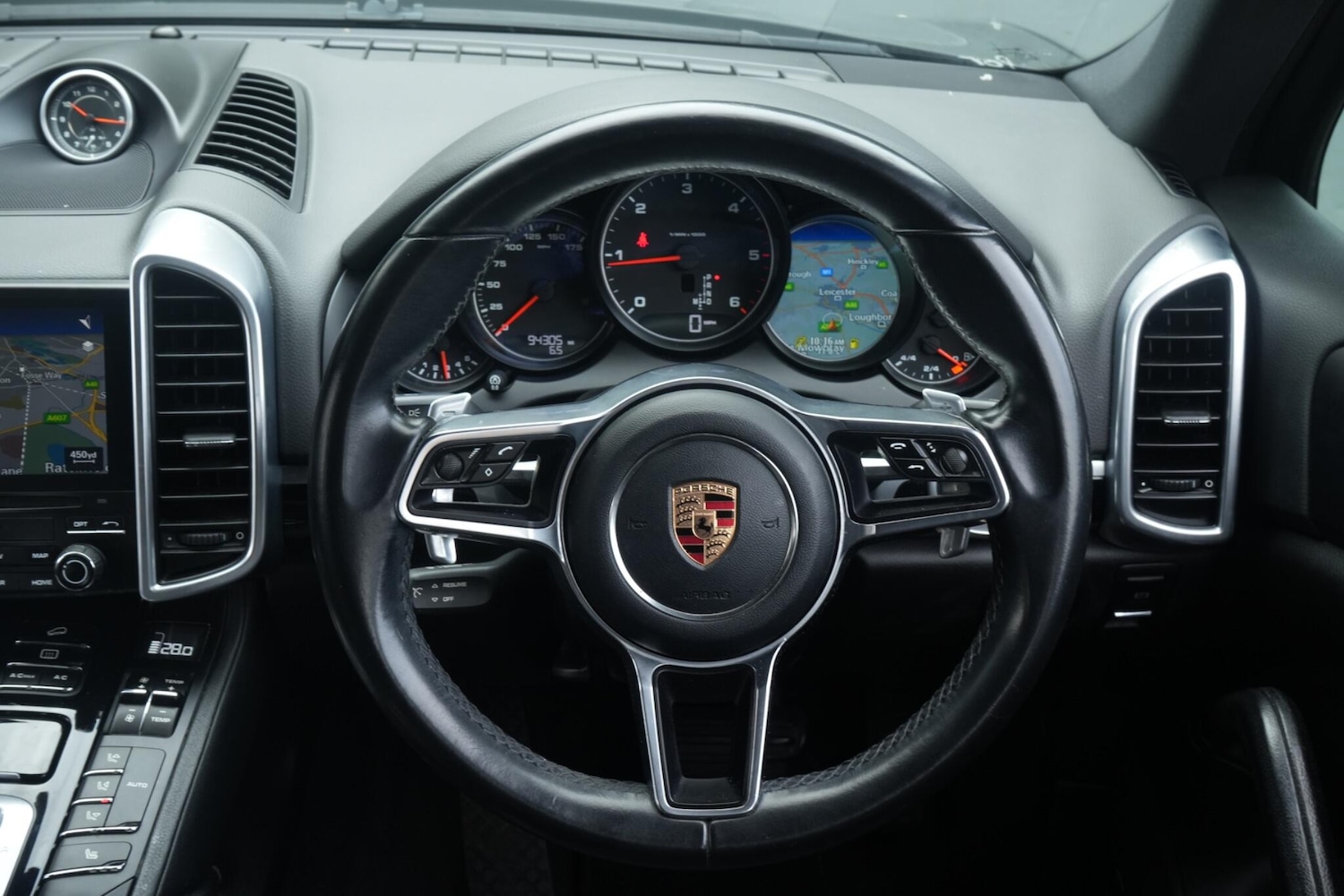 Used Porsche Cayenne 2017 for sale - 77633759: Photo 36