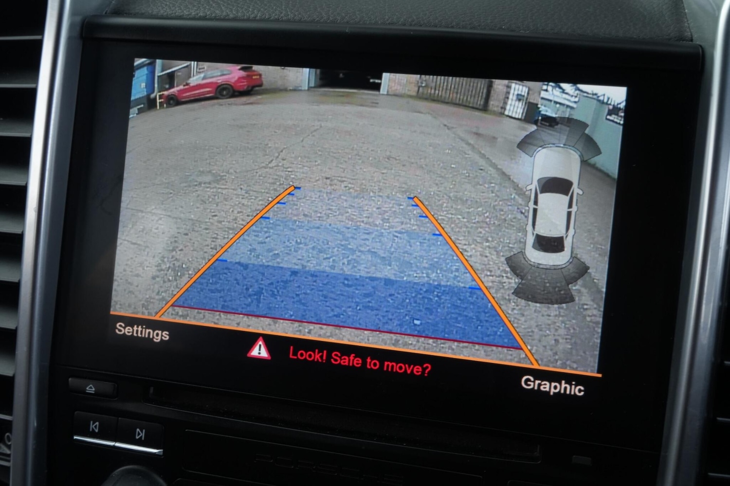 Used Porsche Cayenne 2017 for sale - 77633759: Photo 5