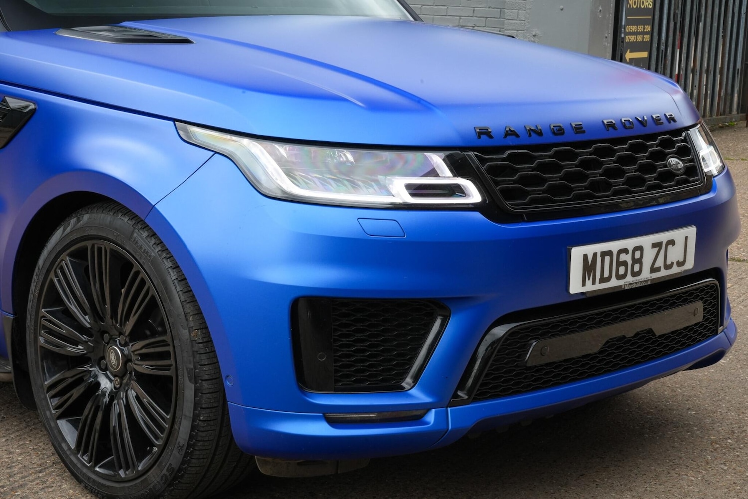 Used Land Rover Range Rover Sport 2018 for sale - 76988131: Photo 14