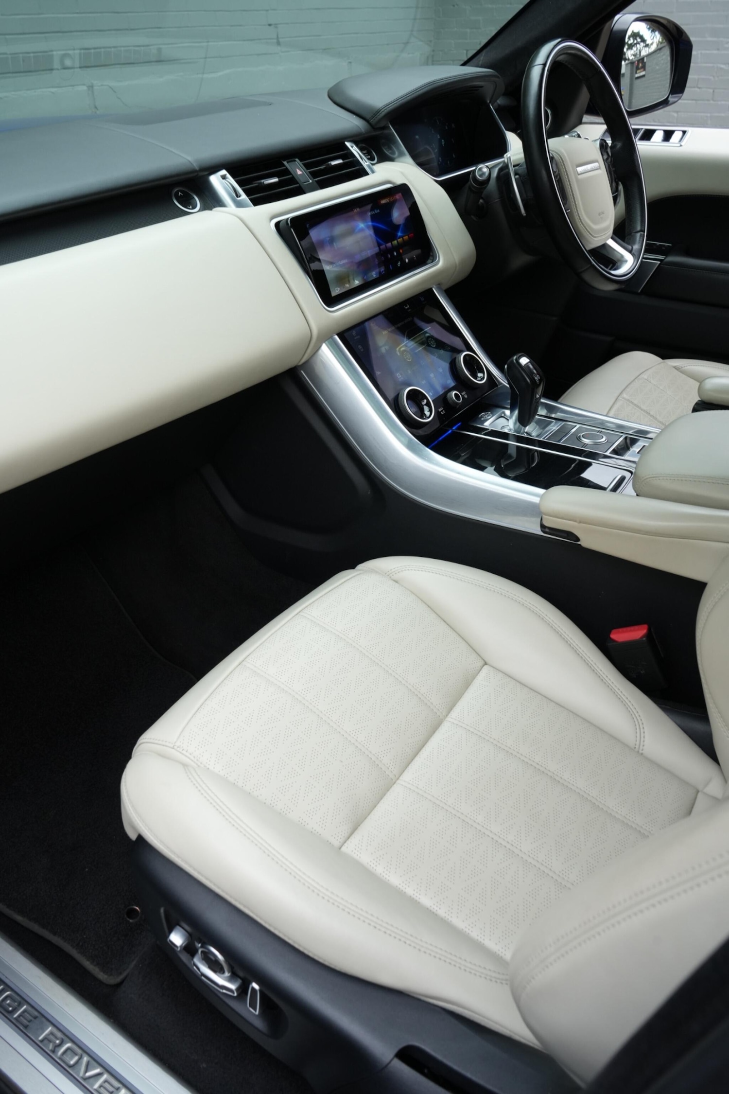 Used Land Rover Range Rover Sport 2018 for sale - 76988131: Photo 28